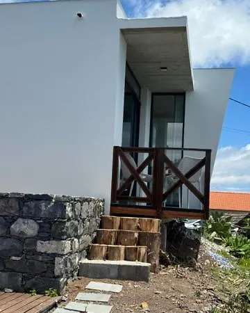 Semesterbostad Modular Calheta (Madeira)